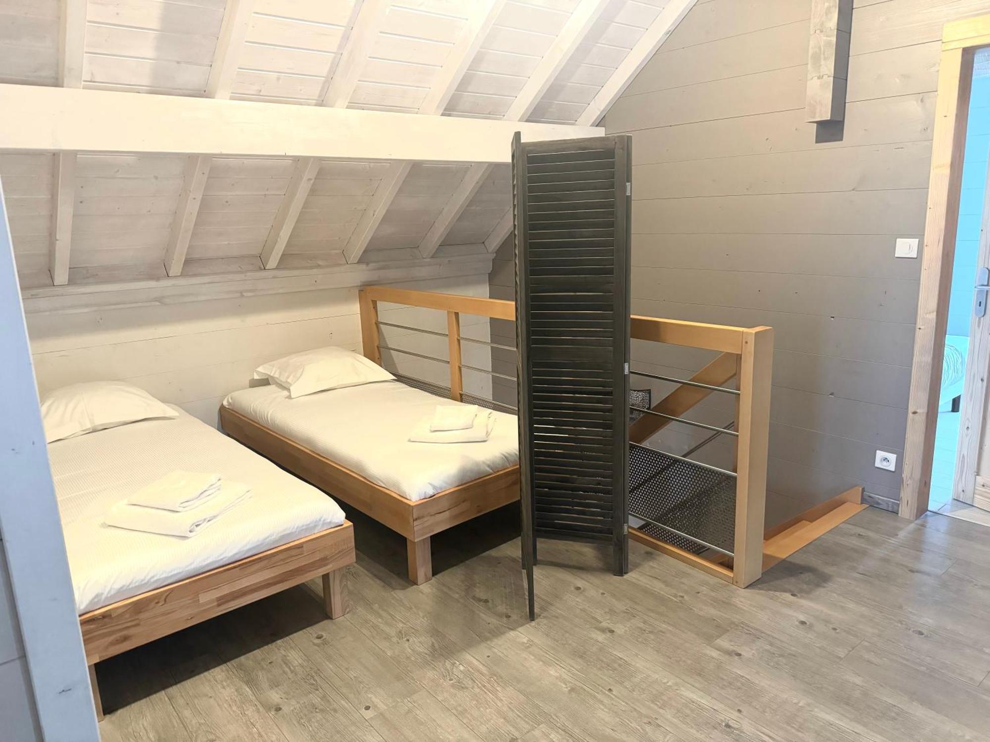 Gigny-sur-Saone Gite De Mortagne, Chalet Avec Piscine - By Primo C0Nciergerie מראה חיצוני תמונה